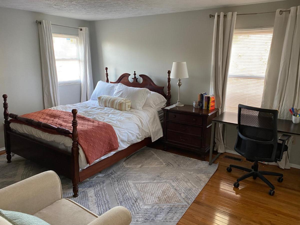 Upgraded, Beautiful 4 Bd Colonial In Silver Spring Luaran gambar